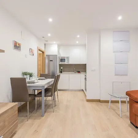 Lizarra10 - Apartamento En El Centro 아파트